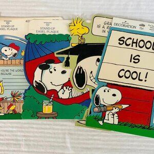 Lot of 6 Snoopy Wall Decorations & Stickers/ Card Plaques